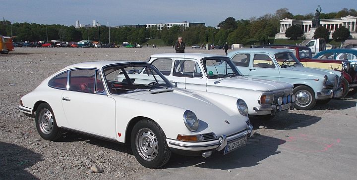 Porsche_div_01a.jpg