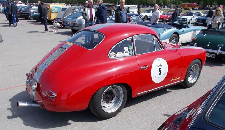 Porsche_1600_01b.jpg