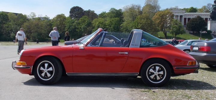 Porsche_911T_01a.jpg