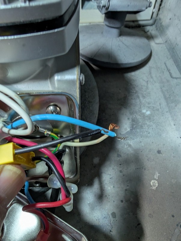 PXL_20250515_194119034.MP.jpg (283.79 KiB) 3946 mal betrachtet Geht doch