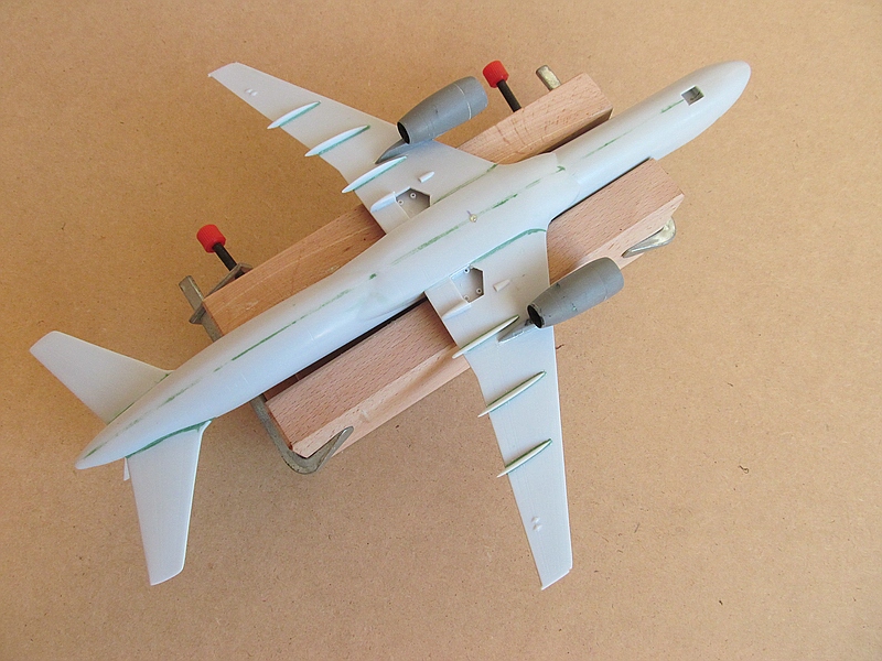 RF_B757_02.jpg