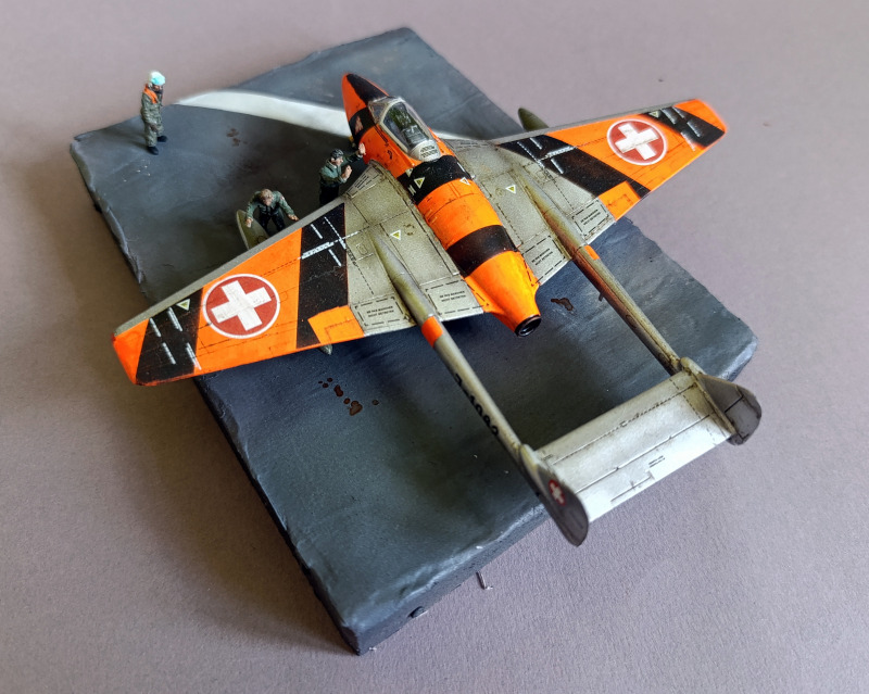 de-havilland-dh100-vampire-fb6-special-hobby-2.jpg
