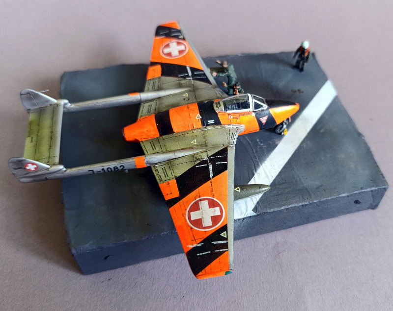 de-havilland-dh100-vampire-fb6-special-hobby-3.jpg