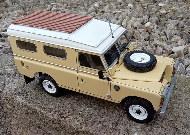 land rover 09.jpg
