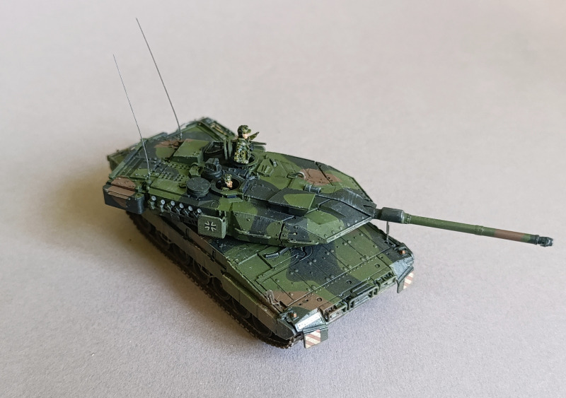 leopard-2a7v-revell-10.jpg