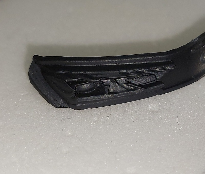 Details Scheinwerfer in schwarz