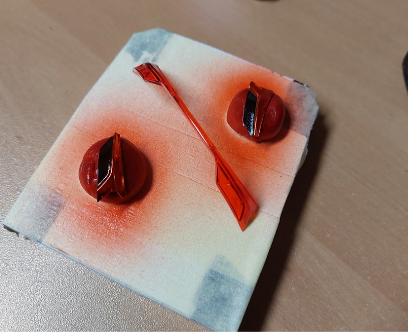 Vorbereitung Rückleuchten mit Tamiya rot