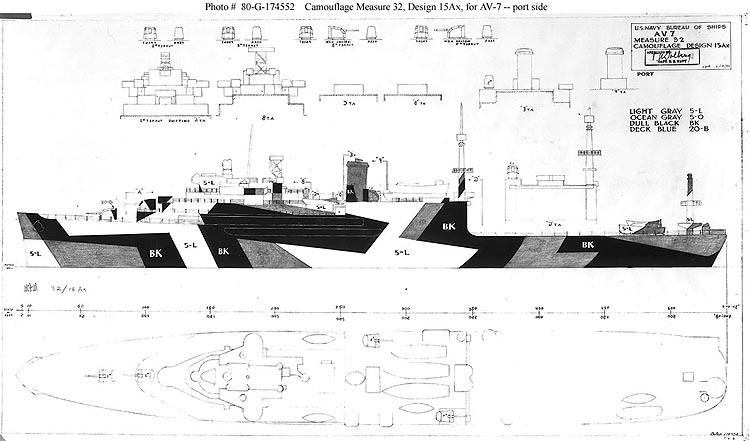 003-USS Currituck AV7 Backbord Camouflage.jpg