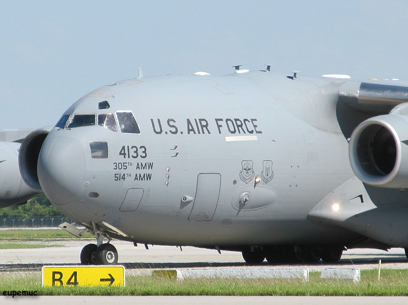 zz_44133 - C-17_01.jpg