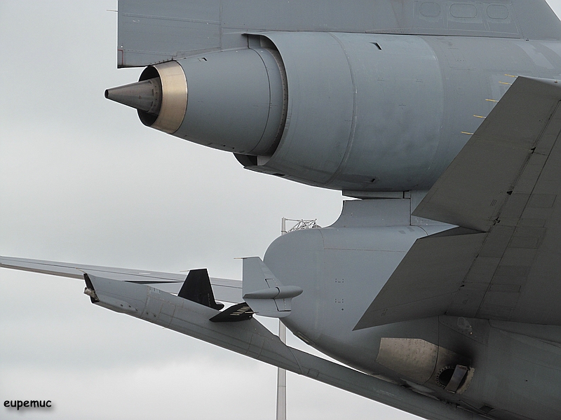 zz_791712 - KC-10A Extender_13.jpg