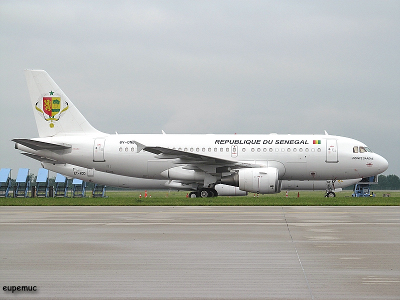 zz_6V-ONE - Republique du Senegal - Airbus A319-115X (CJ)_04.jpg